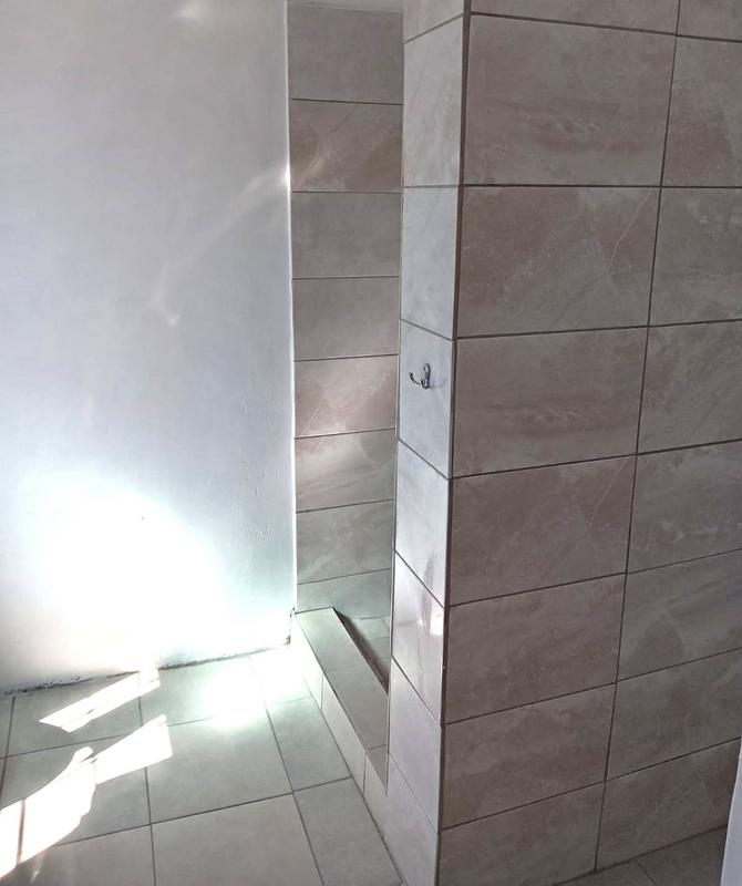 2 Bedroom Property for Sale in Peerless Park Western Cape